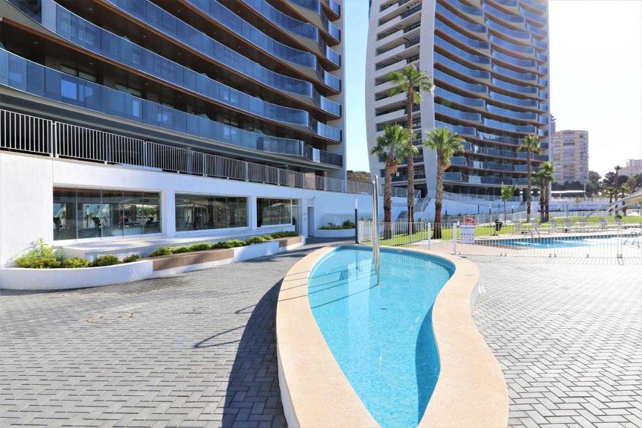 בנידורם Sunset Waves 18-35 Poniente Beach Resort מראה חיצוני תמונה