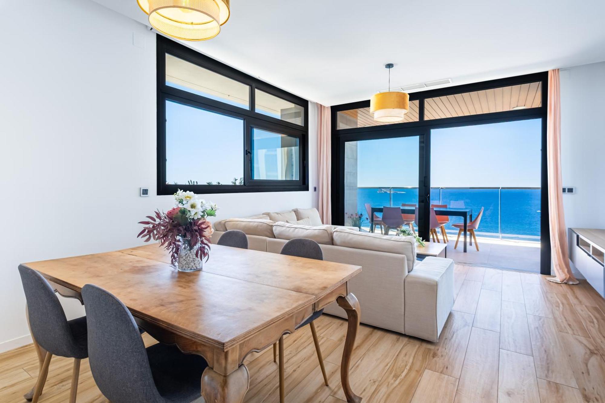 בנידורם Sunset Waves 18-35 Poniente Beach Resort מראה חיצוני תמונה