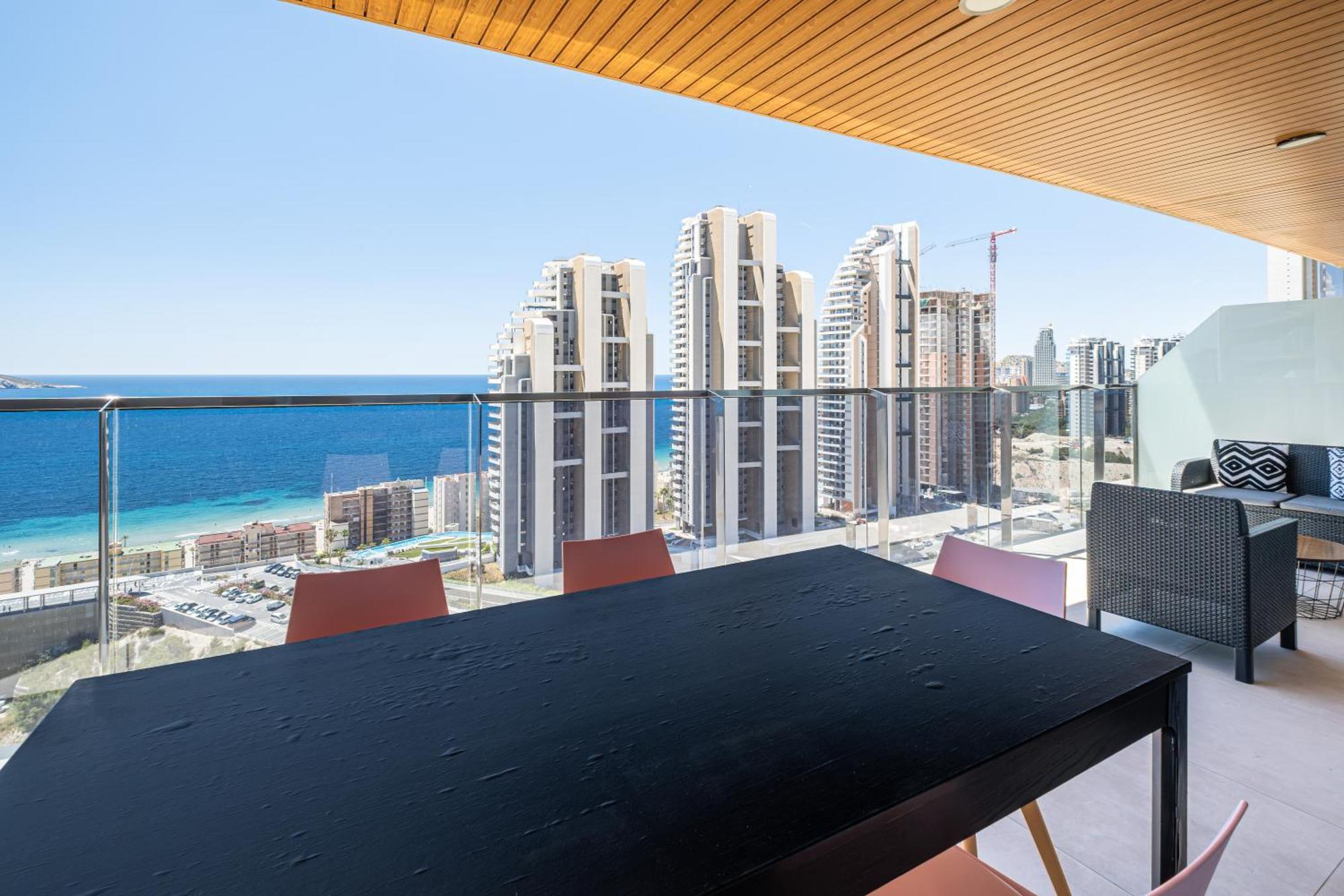 בנידורם Sunset Waves 18-35 Poniente Beach Resort מראה חיצוני תמונה